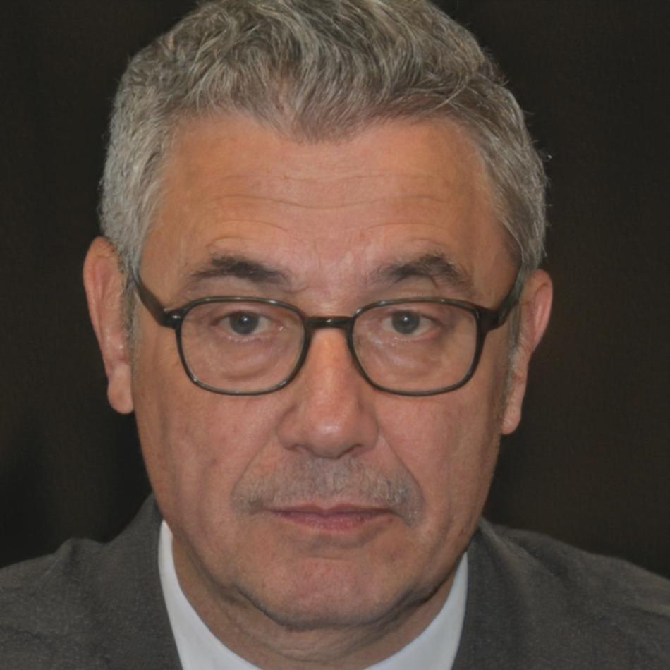 Retrato de Evaristo Mendizábal, especialista en planificación financiera